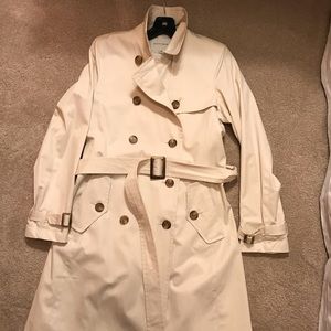 BANANA REPUBLIC Tan Trench Coat